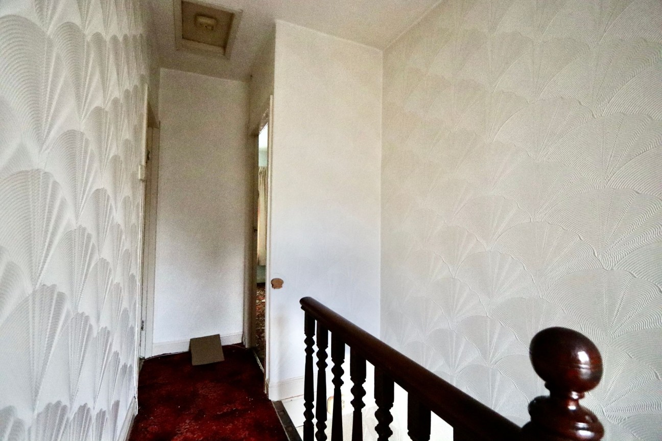 Abernant Road, Markham, NP12