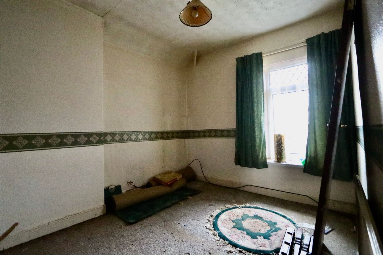 Abernant Road, Markham, NP12