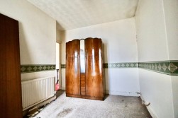 Abernant Road, Markham, NP12