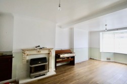 Abernant Road, Markham, NP12