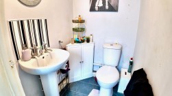 Bristol Terrace, Bargoed, CF81