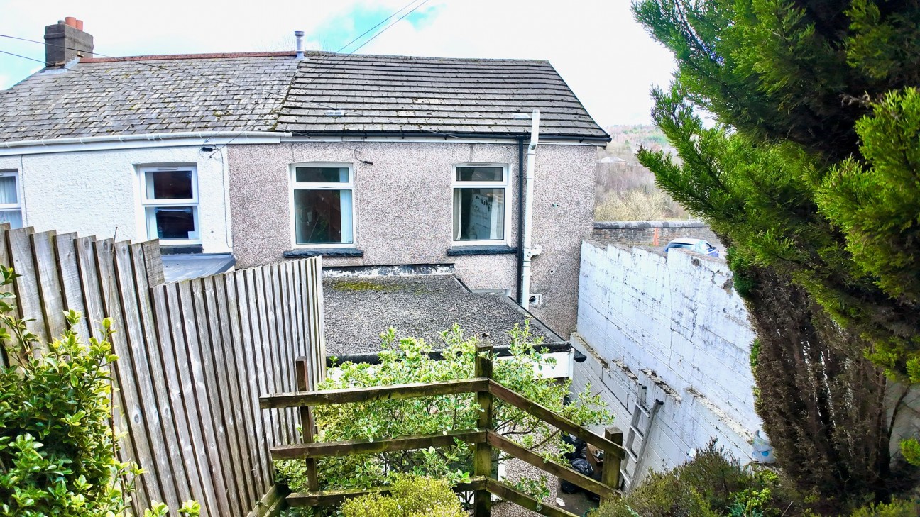 Bristol Terrace, Bargoed, CF81