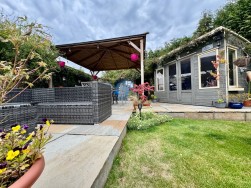 Manmoel Court, Oakdale, NP12