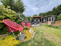 Manmoel Court, Oakdale, NP12