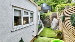 Gelynos Avenue, Argoed, NP12