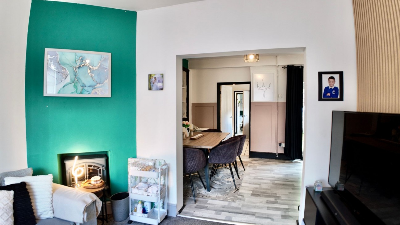 Gelynos Avenue, Argoed, NP12