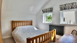Penallta Road, Hengoed, CF82