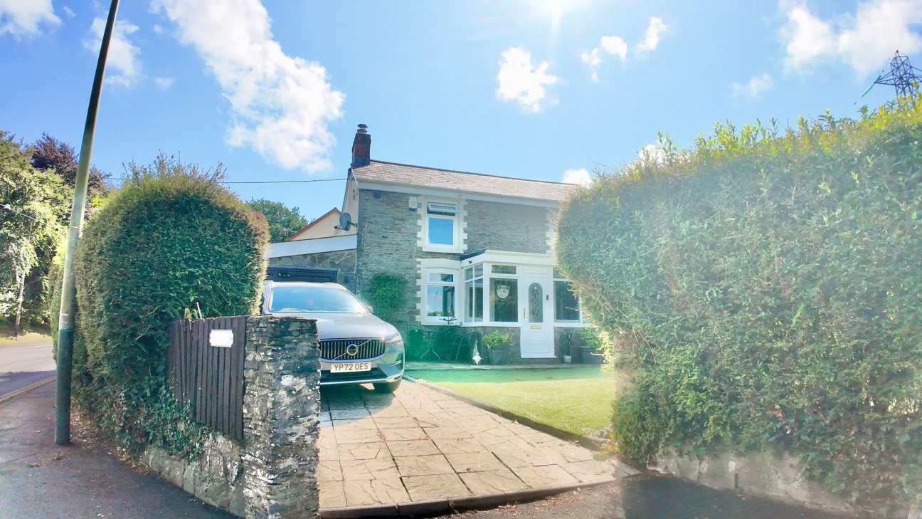Penallta Road, Hengoed, CF82