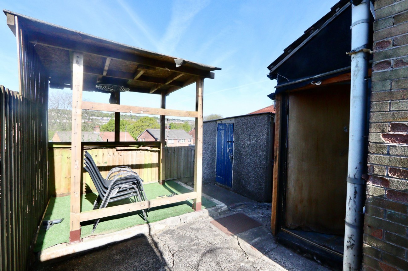 Salway Avenue, Pengam, NP12