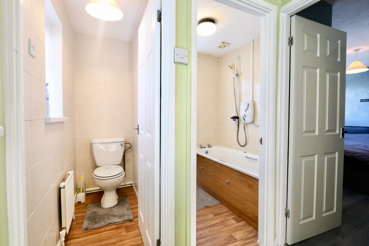 Salway Avenue, Pengam, NP12