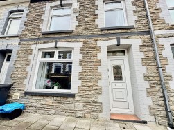 Coronation Place, Aberfan, CF48