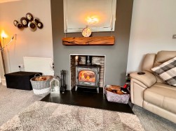 Plas Road, Fleur De Lis, NP12