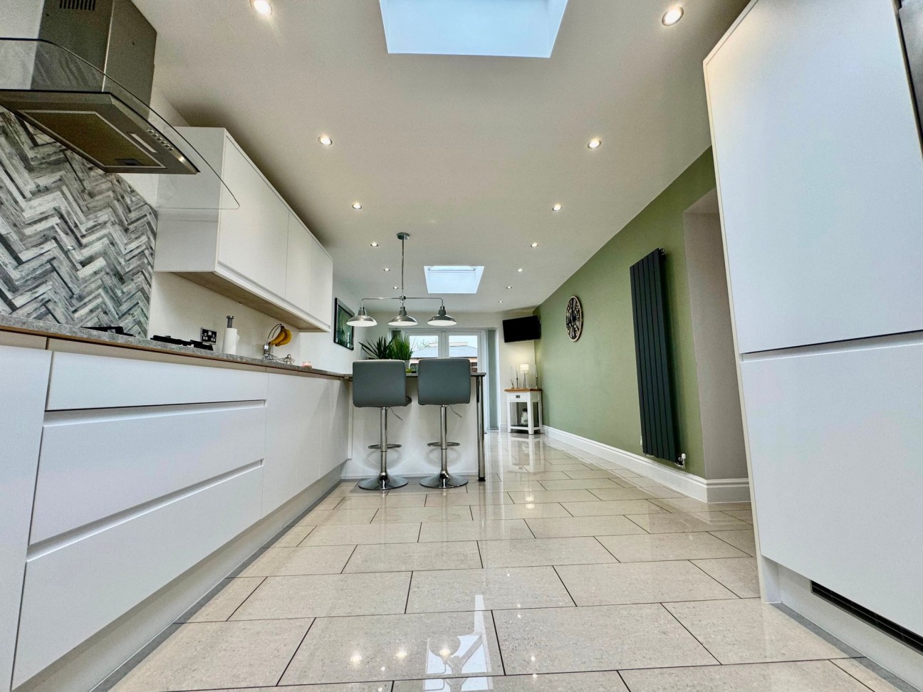Plas Road, Fleur De Lis, NP12