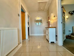 Plas Road, Fleur De Lis, NP12