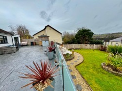 Plas Road, Fleur De Lis, NP12
