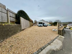 Plas Road, Fleur De Lis, NP12