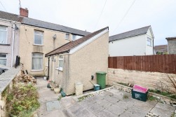Central Street, Ystrad Mynach, CF82