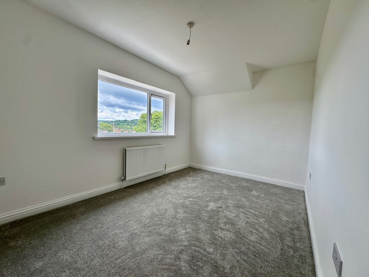 Brynteg Avenue, Pontllanfraith, NP12
