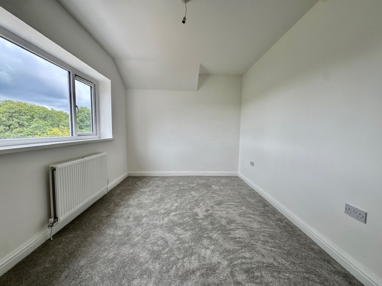Brynteg Avenue, Pontllanfraith, NP12