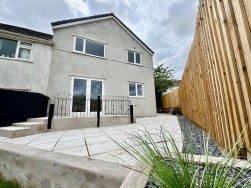 Brynteg Avenue, Pontllanfraith, NP12