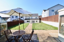 Elidyr Road, Newbridge, NP11