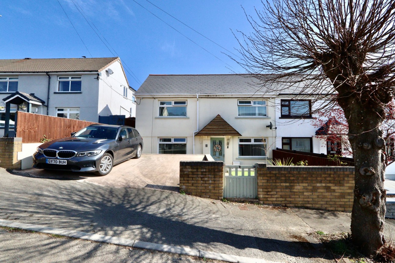 Elidyr Road, Newbridge, NP11