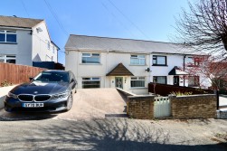 Elidyr Road, Newbridge, NP11