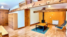 Halls Crossing, Woodfieldside, NP12