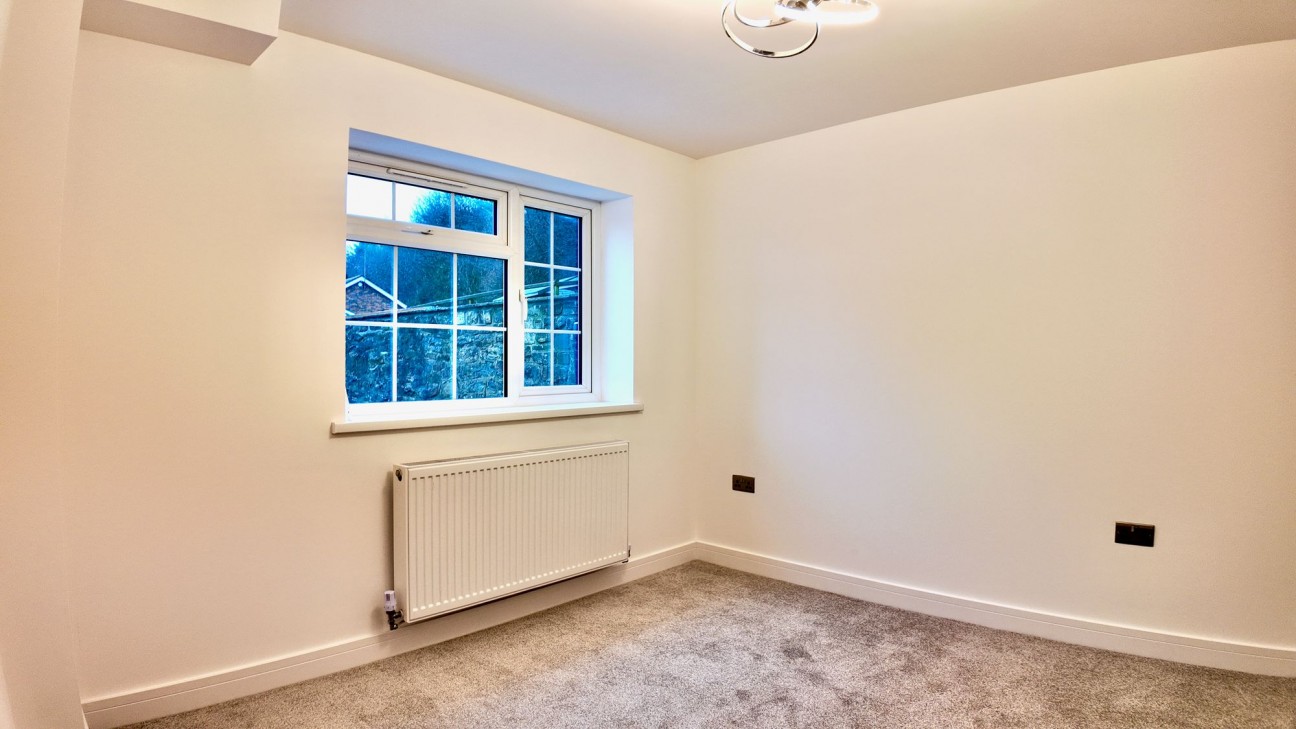 Dukestown Road, Tredegar, NP22