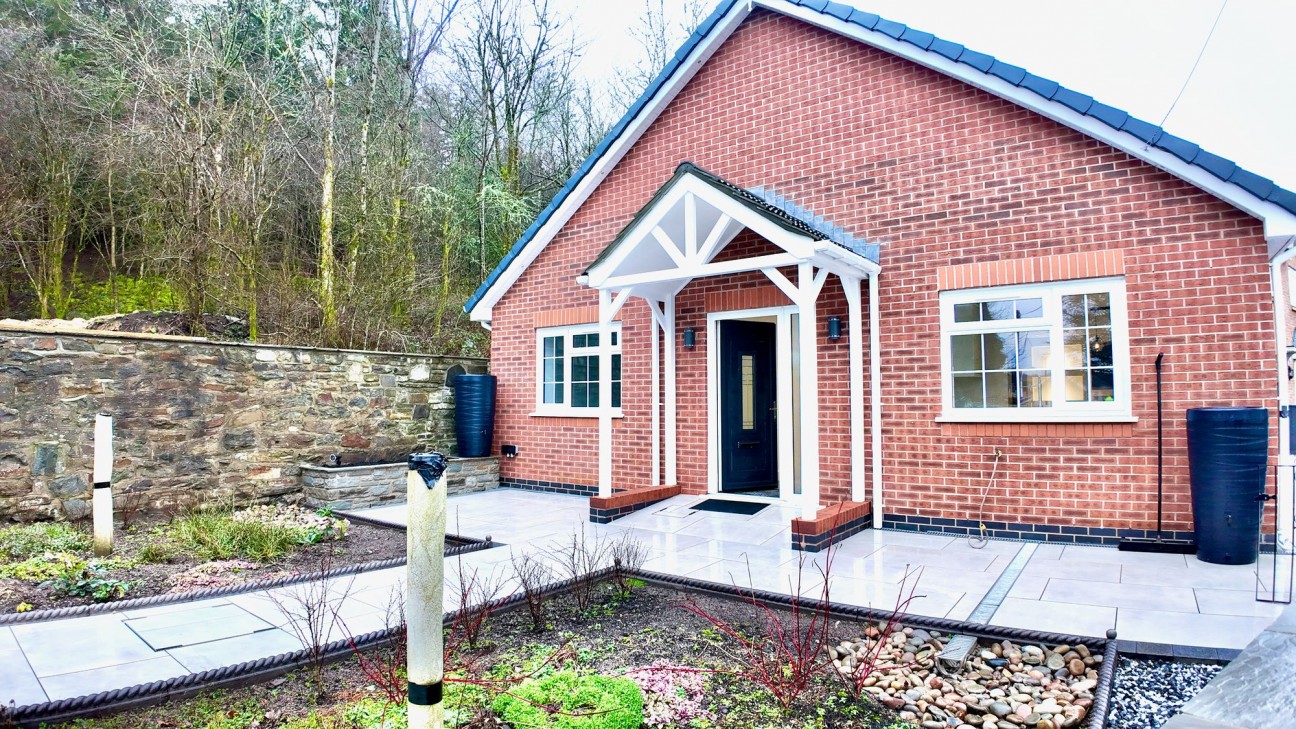 Dukestown Road, Tredegar, NP22