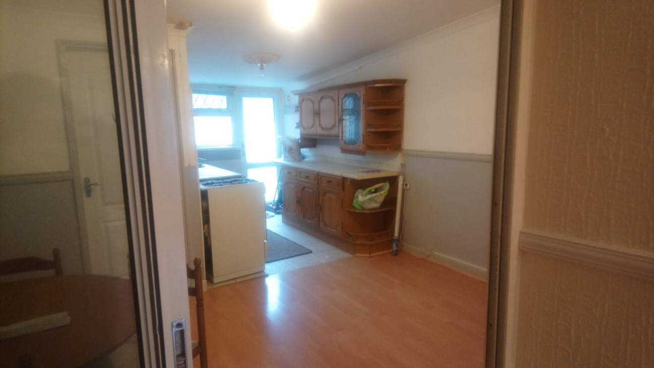 Mount Pleasant, Bedlinog, CF46