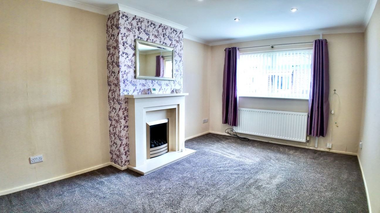 Raglan Close, Blackwood, NP12