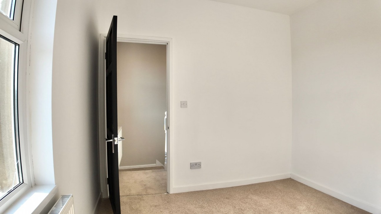 Oakland Terrace, Crumlin, NP11