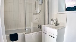 Oakland Terrace, Crumlin, NP11