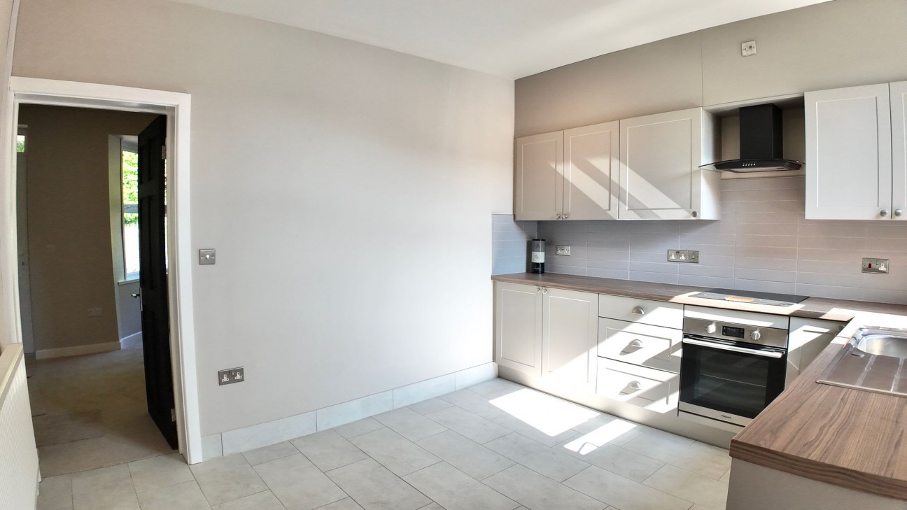 Oakland Terrace, Crumlin, NP11