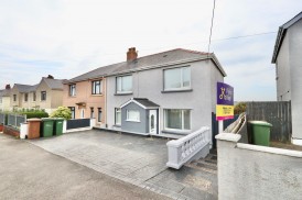 Coed-Y-Moeth Road, Aberbargoed, CF81