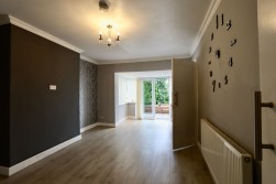 Coed-Y-Moeth Road, Aberbargoed, CF81