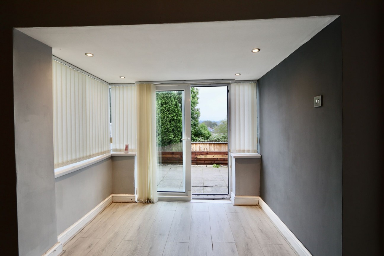 Coed-Y-Moeth Road, Aberbargoed, CF81