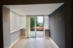 Coed-Y-Moeth Road, Aberbargoed, CF81