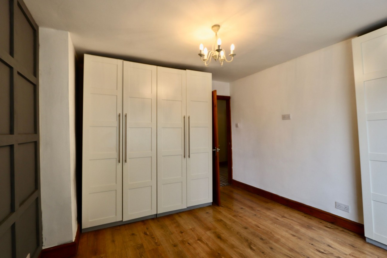 Coed-Y-Moeth Road, Aberbargoed, CF81
