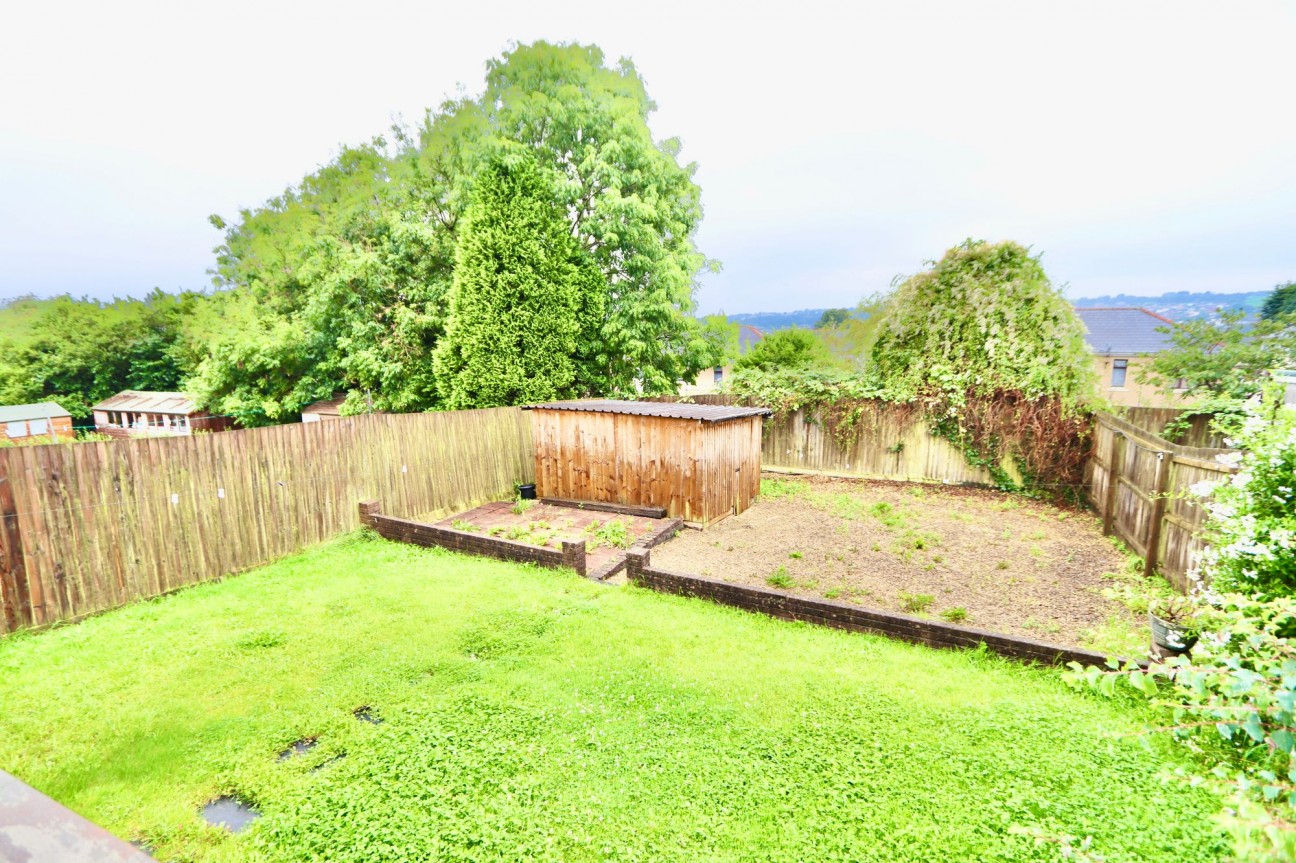 Coed-Y-Moeth Road, Aberbargoed, CF81