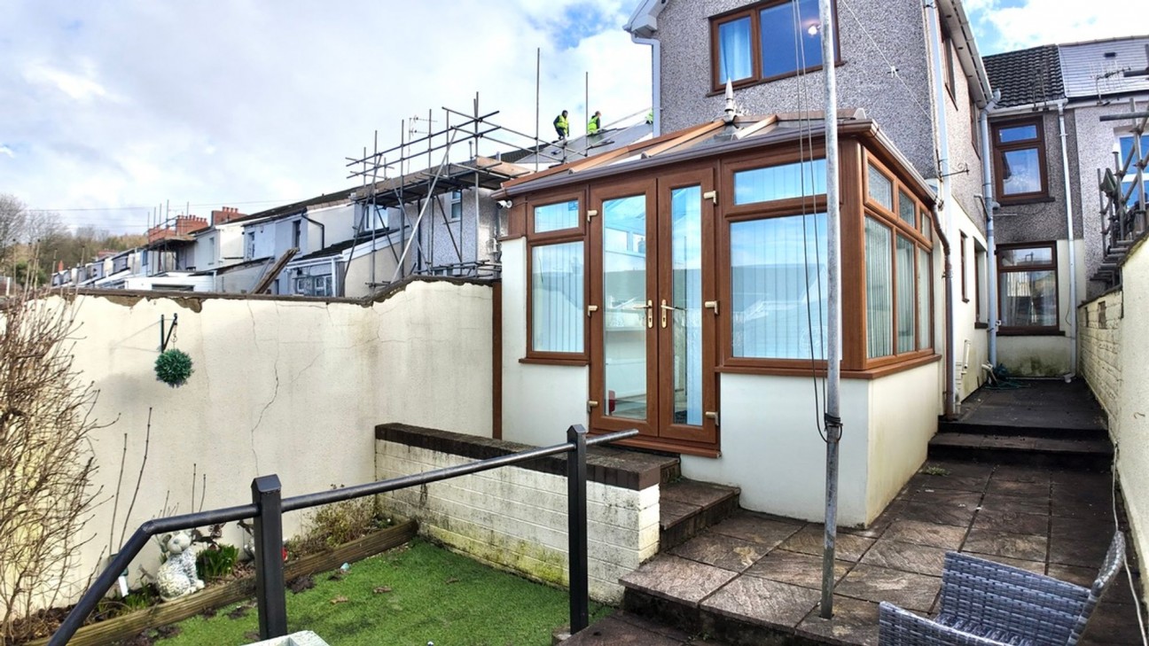 Elm Street, Aberbargoed, CF81