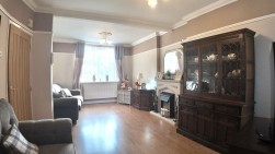 Elm Street, Aberbargoed, CF81