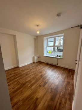 Gilfach Street, Bargoed, CF81