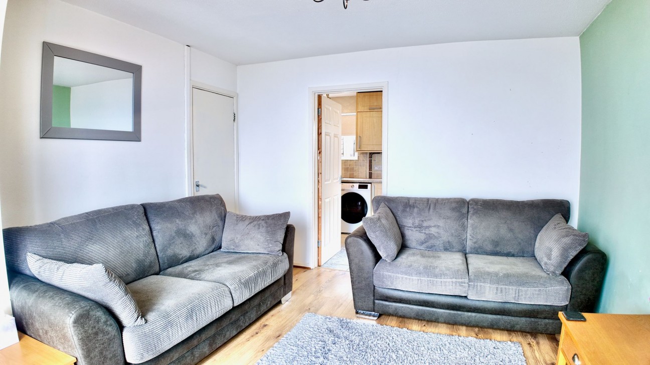 Cheviot Close, Risca, NP11