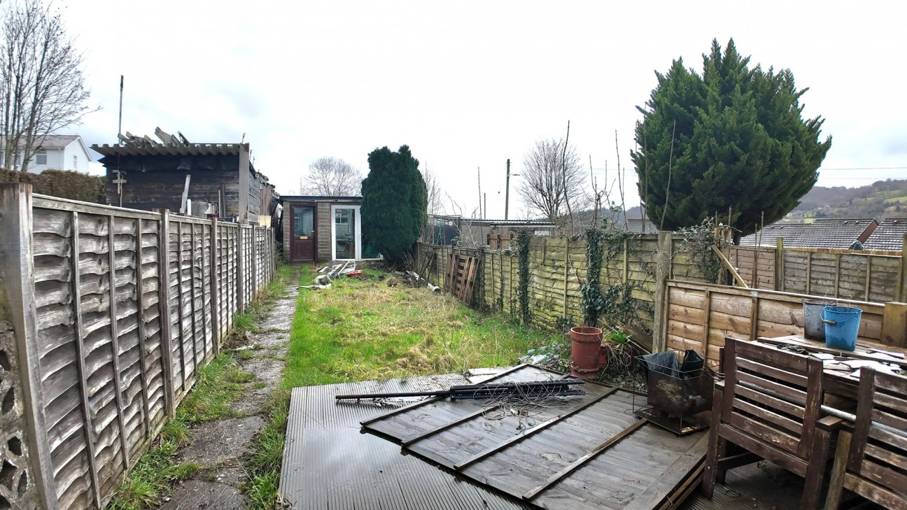 Hill Street, Risca, NP11