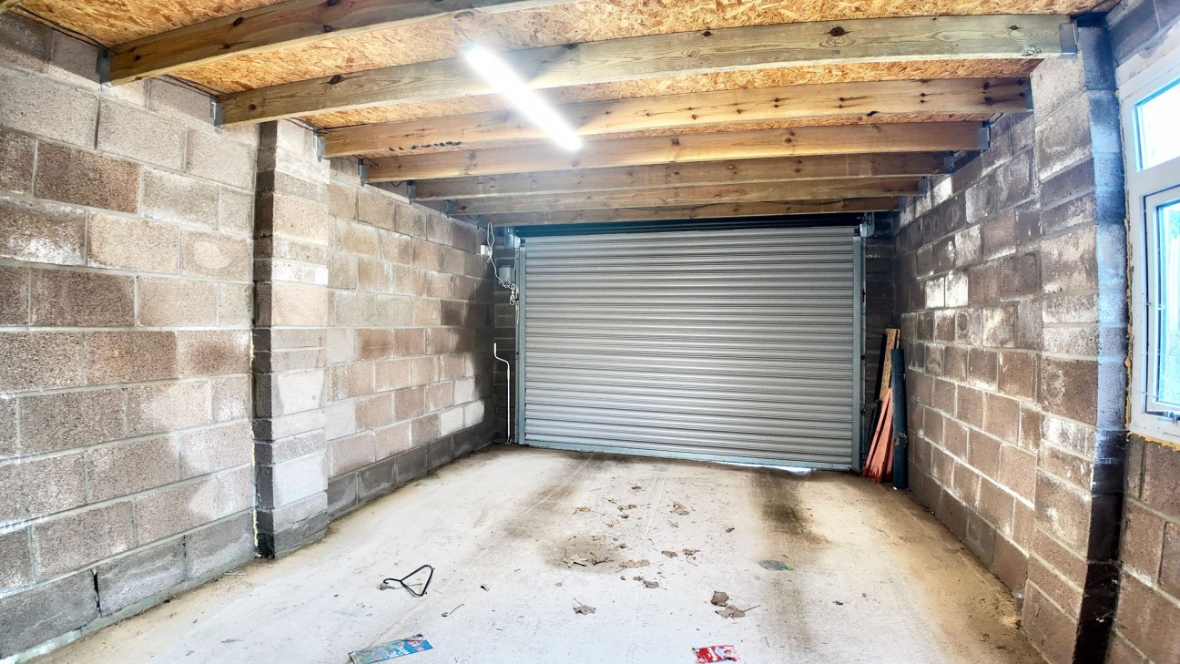 Hill Street, Risca, NP11