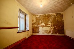Freeholdland Road, Pontnewynydd, NP4