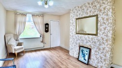 39 Bryn Road, Markham, NP12