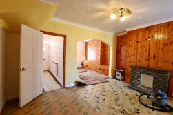 Greenfield, Newbridge, NP11